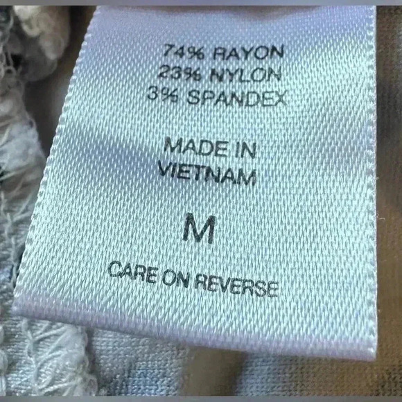 7th Avenue Design Studio New York & Company Black and White Polka Dot Capris in - Picture 7 of 8